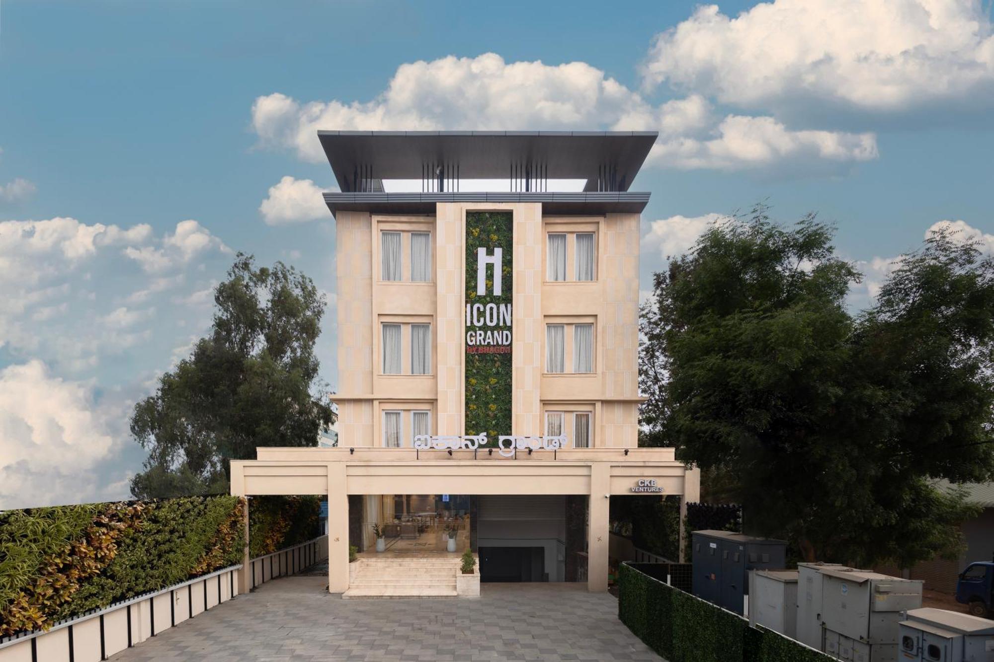 Icon Grand Hotel By Bhagini بنغالور المظهر الخارجي الصورة